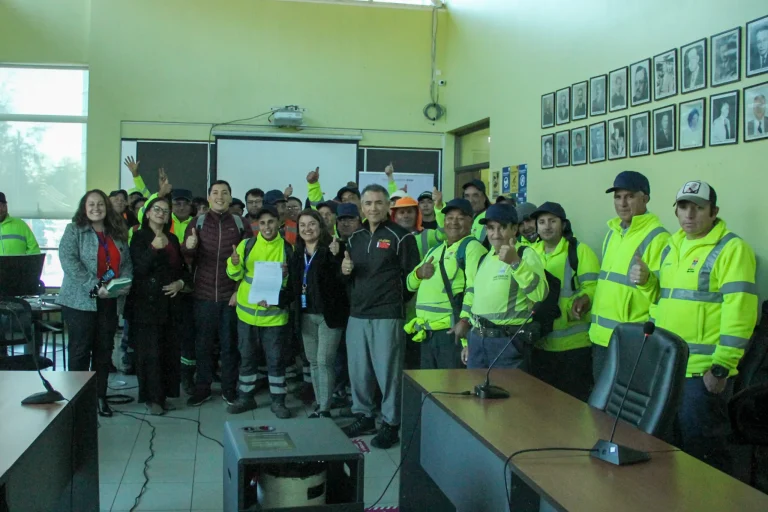 San Carlos aprueba convenio para entrega de “Bono SUBDERE” a recolectores de residuos