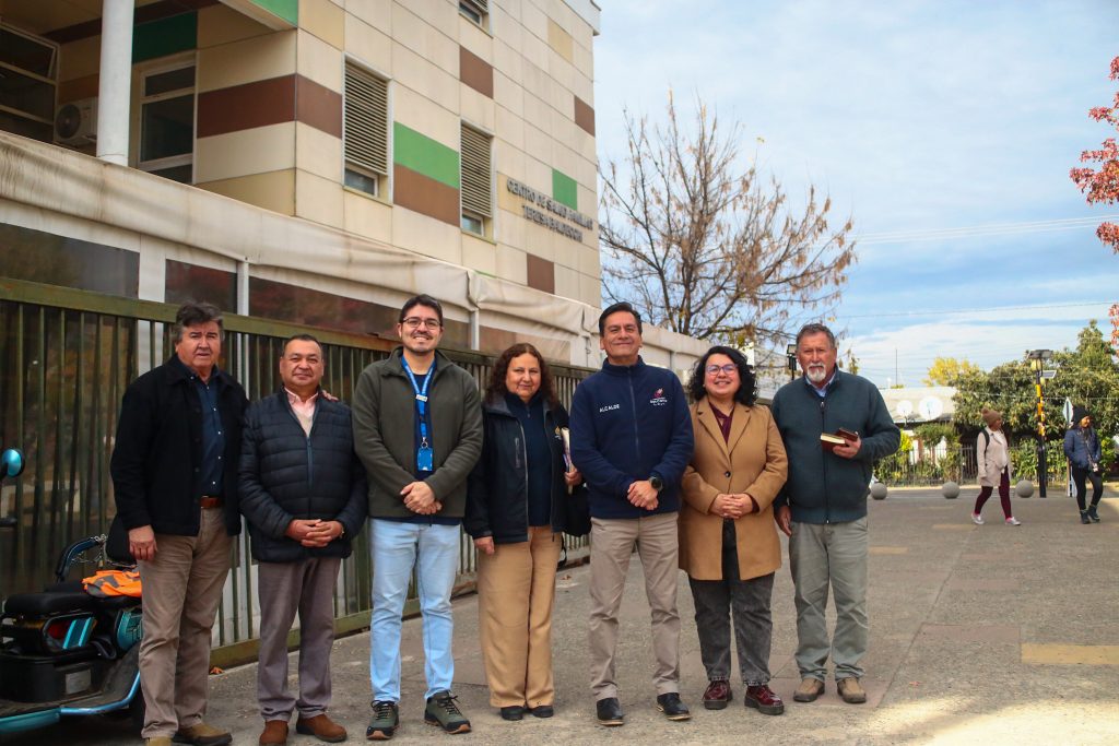 Nueva urgencia dental en CESFAM Teresa Baldecchi busca reducir lista de espera de 5 mil personas